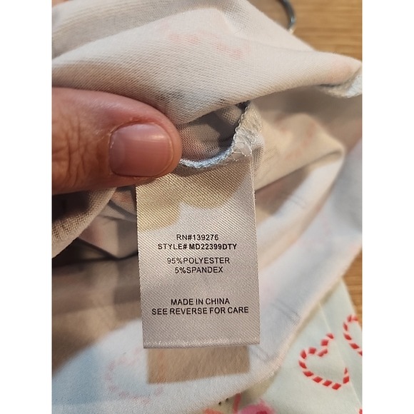 My Danielle Pajamas Set Womens Size 2X Christmas Candy‎ Canes & Pink Flamingos - Picture 8 of 10